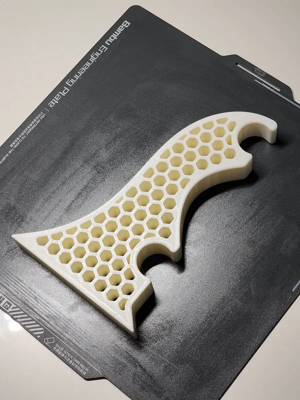 3D printed bracket (Photo by Kamio)